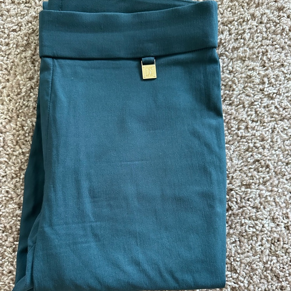 Green dress pants size 6